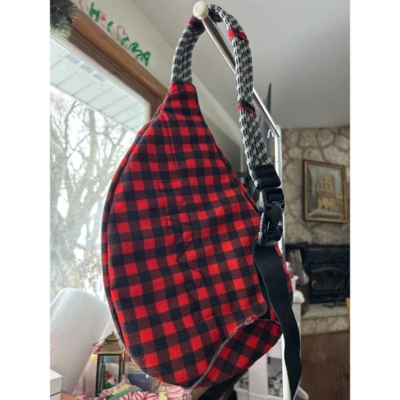 Kavu Red Buffalo Plaid Sling Backpack Bag Outdoor Unisex gorpcore lumberjack - Picture 2 of 5
